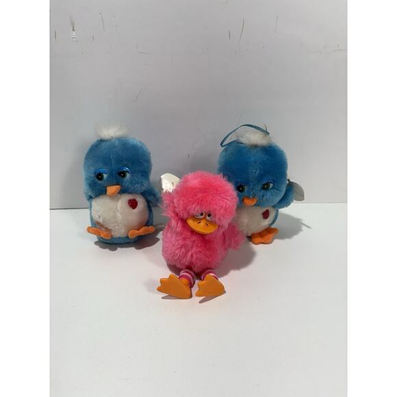 Russ Berrie Lot Of 3 Plush - 2 Blue BIRD Of Happiness Chick Chirps & 1 Lester - Picture 1 of 12